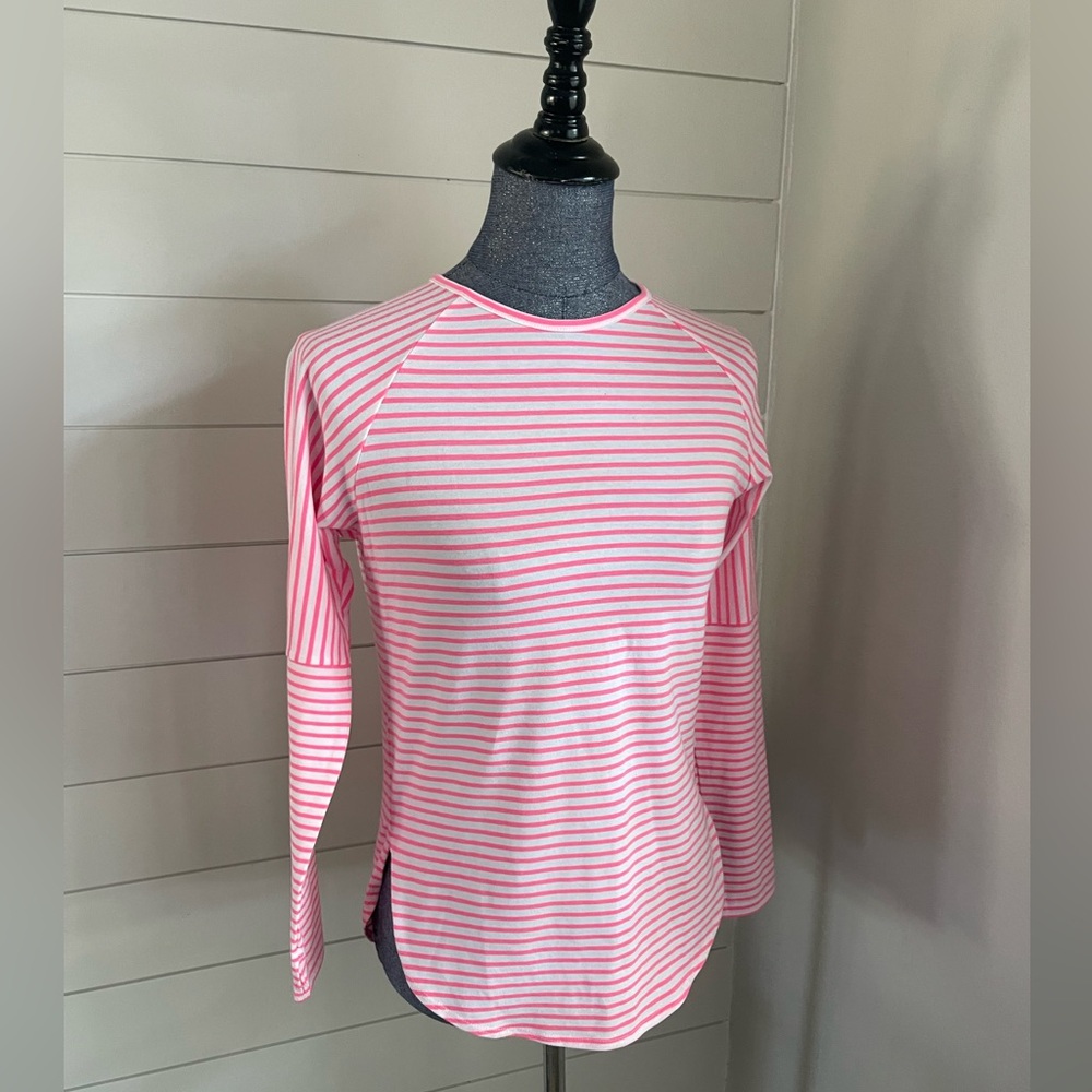 Girls NWT Vineyard Vines LS Striped Raglan